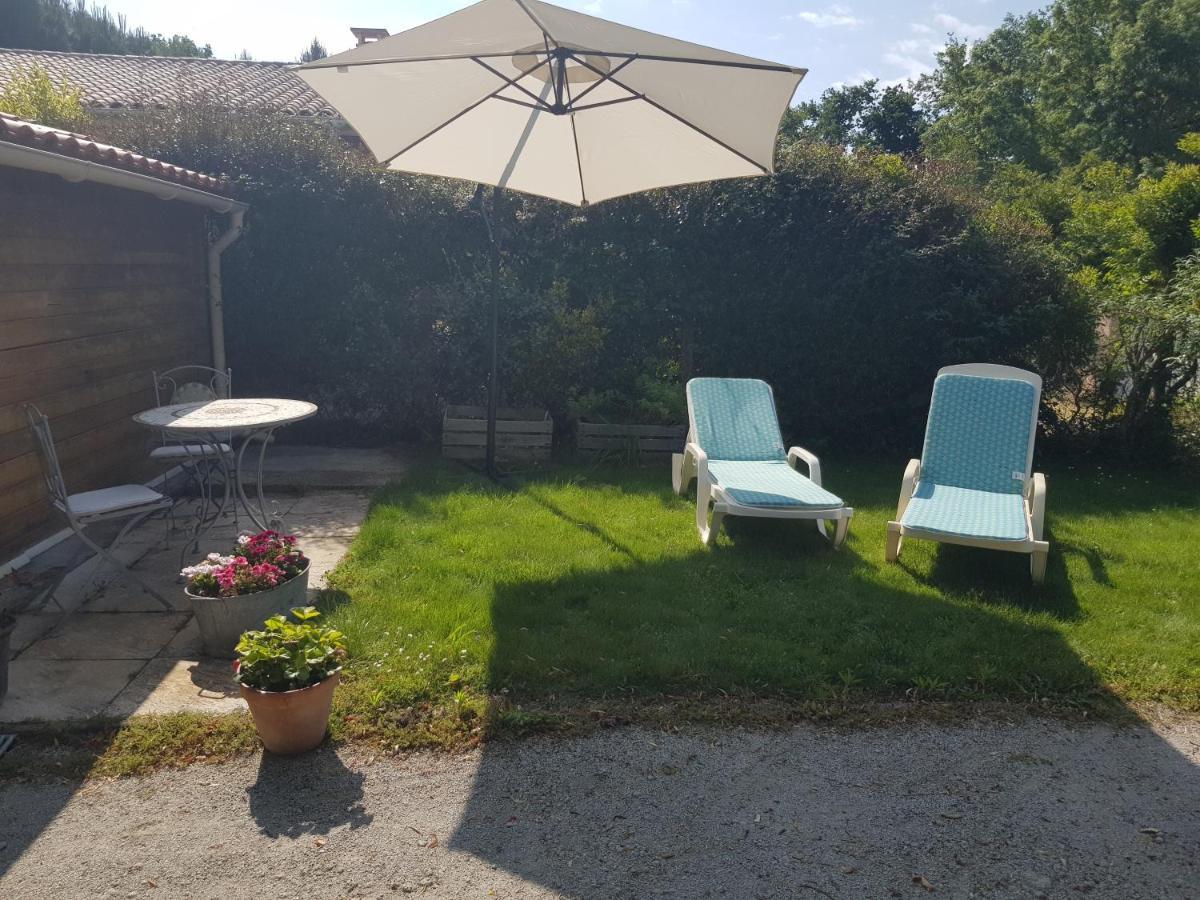 Au Petit Nid De Sanguinet Bed & Breakfast Exterior foto